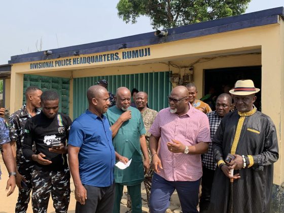 CHIDI LLOYD REDEEMS TWO MILLION NAIRA BOUNTY PLACED ON WANTED CRIMINAL GANG LEADER, OCCASION